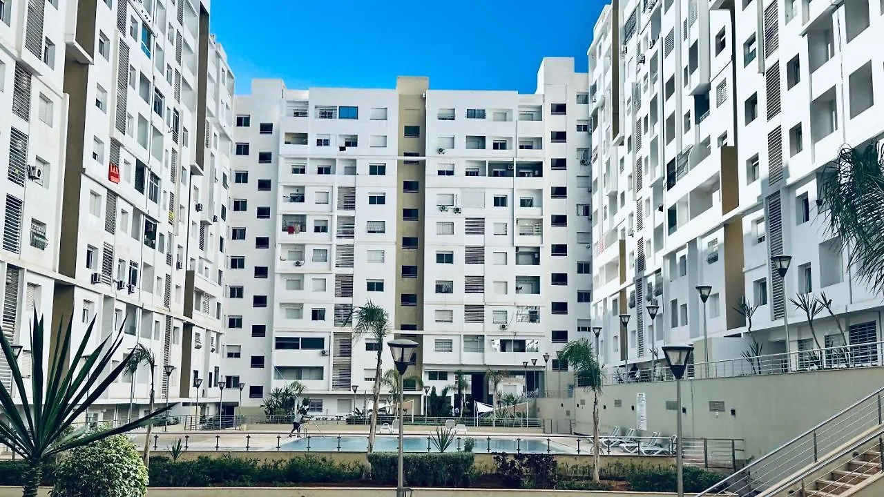 Appartement Magnifique Studio Avec Piscine à Agadir